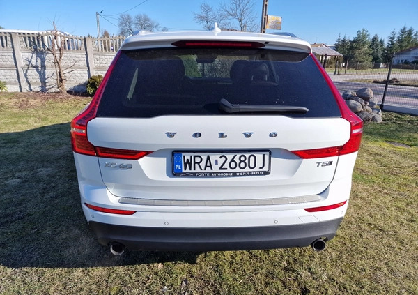 Volvo XC 60 cena 138900 przebieg: 125712, rok produkcji 2018 z Pionki małe 436